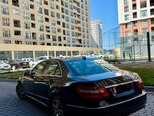 Mercedes E 250-10