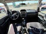 Mitsubishi Pajero io-6