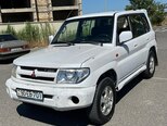 Mitsubishi Pajero io-1