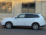 Mitsubishi Outlander-6