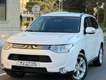 Mitsubishi Outlander-2