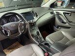 Hyundai Elantra-7