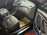 Hyundai Elantra-15