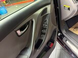 Hyundai Elantra-11