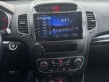 Kia Sorento-13