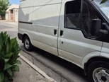 Ford Transit-4