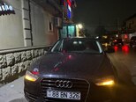 Audi A4-17