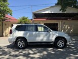 Toyota Land Cruiser Prado-4