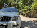 Toyota Land Cruiser Prado-5