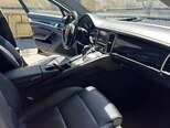 Porsche Panamera 4S Executive-13