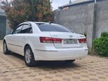 Hyundai Sonata-4