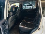 Toyota Land Cruiser-13