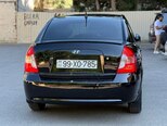 Hyundai Accent-5