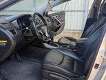 Hyundai Elantra-9