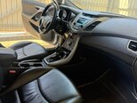 Hyundai Elantra-10
