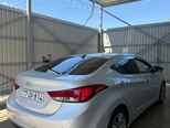 Hyundai Elantra-6