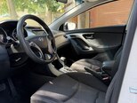 Hyundai Elantra-7