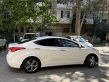 Hyundai Elantra-3