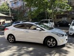 Hyundai Elantra-4