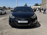 Hyundai Elantra-1