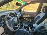 Mitsubishi L200-2