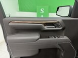 Chevrolet Silverado-17
