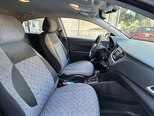 Hyundai Accent-7