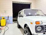 LADA (VAZ) Niva-12