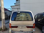 Kia Pregio-4