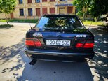 Mercedes E 240-4