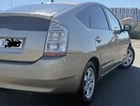 Toyota Prius-4