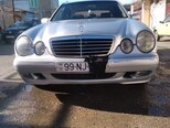 Mercedes E 270-1