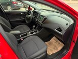 Chevrolet Cruze-16