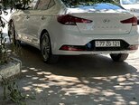 Hyundai Elantra-6