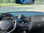 Kia Rio-5
