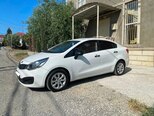 Kia Rio-5