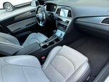 Hyundai Sonata-4