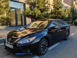Nissan Altima-18