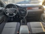 Daewoo Gentra-17