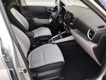 Hyundai Venue-10