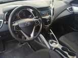 Hyundai Veloster-3