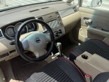 Nissan Tiida-4