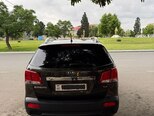 Kia Sorento-8