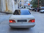 Mercedes E 280-7