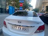 Hyundai Accent-6