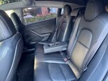 Tesla Model 3-12