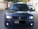 Volkswagen Passat-1