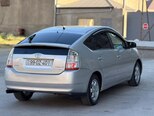 Toyota Prius-6