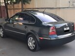 Volkswagen Passat-13