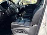 Volkswagen Tiguan-5